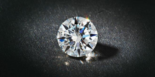 【一分钟课堂】给你推荐五个简单的钻石鉴定方法！